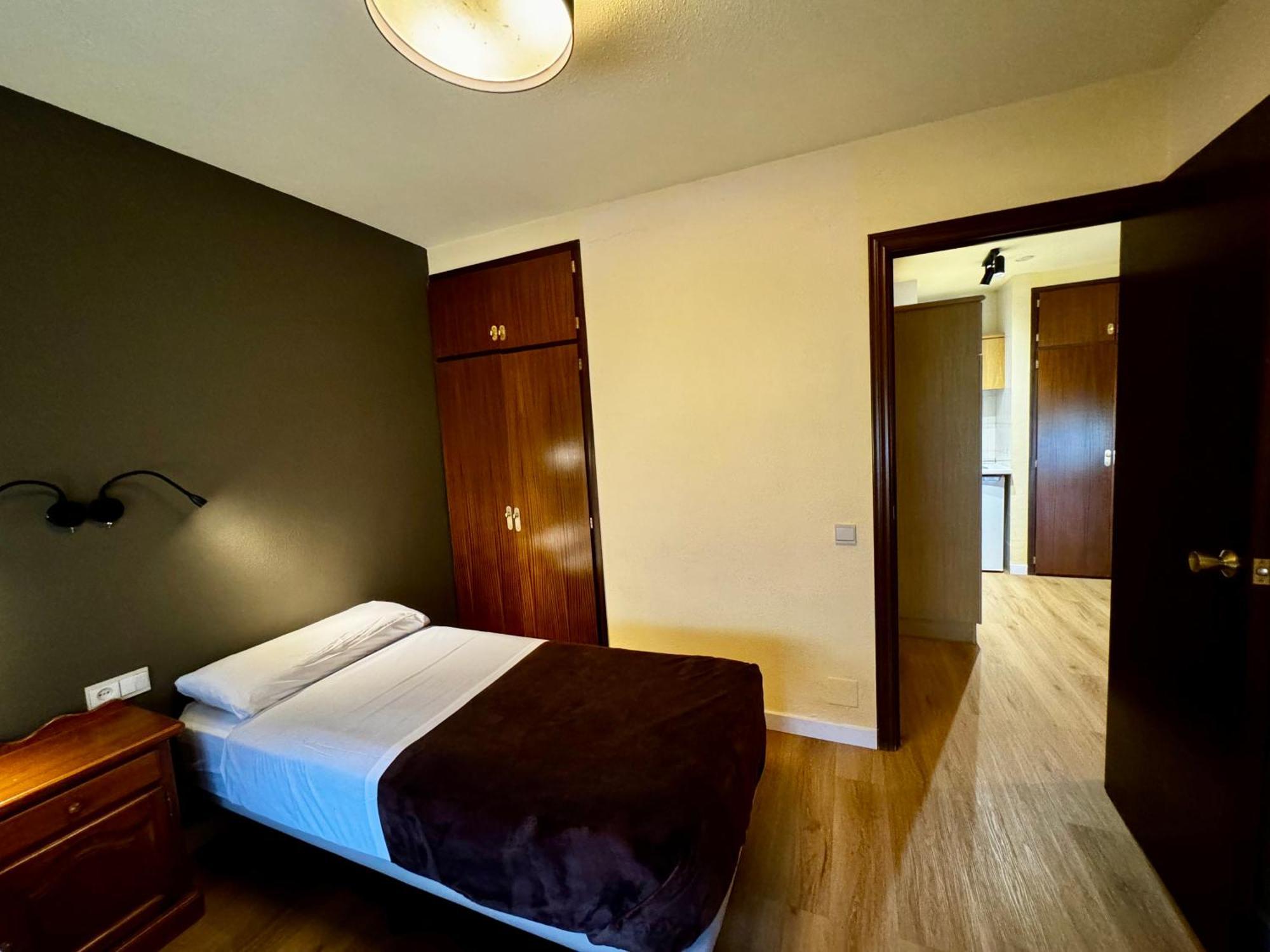ארינסל Apartamentos Turisticos Poblado מראה חיצוני תמונה