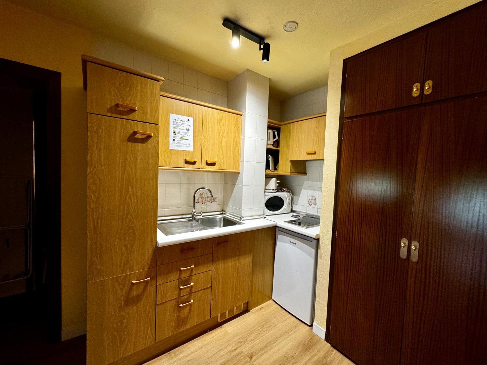 ארינסל Apartamentos Turisticos Poblado מראה חיצוני תמונה