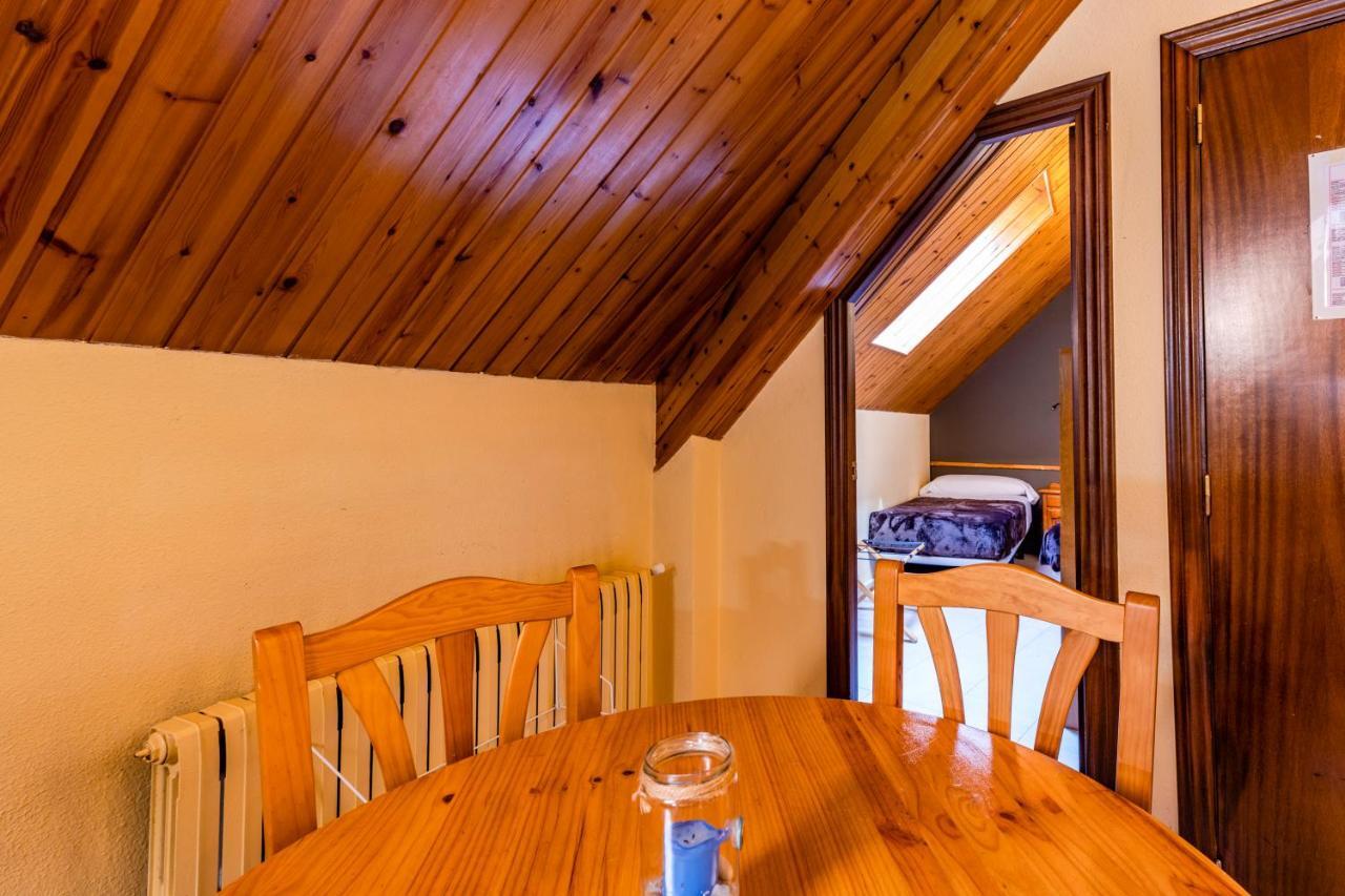 ארינסל Apartamentos Turisticos Poblado מראה חיצוני תמונה