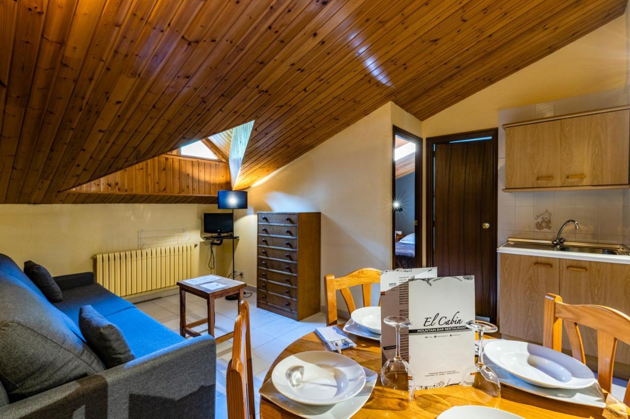 ארינסל Apartamentos Turisticos Poblado מראה חיצוני תמונה